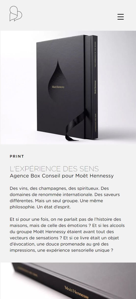 Epok Design. Liste des projets sur mobile : les réalisations défilent en vignettes plein écran.
